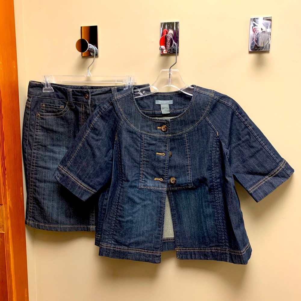 *SOLD* Ann Taylor Petite Denim Jacket
